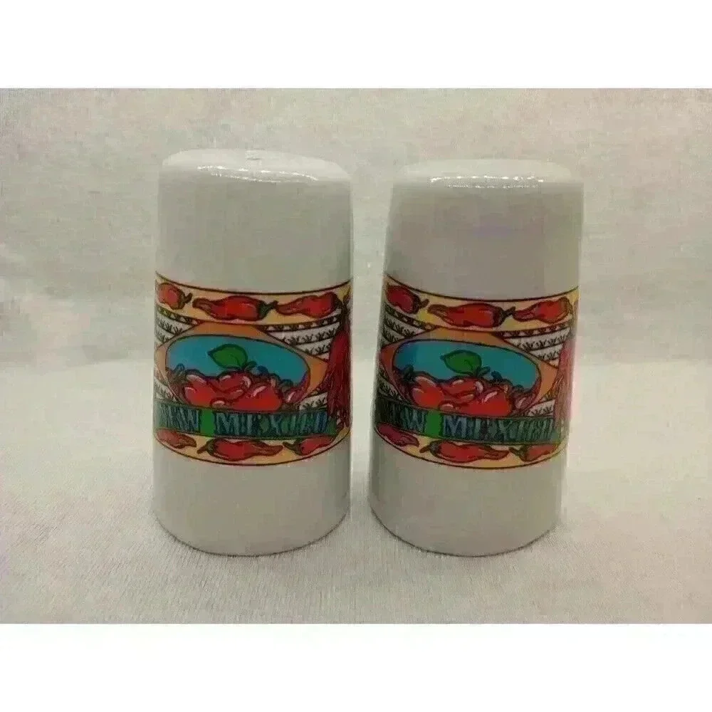 Vintage Salt Pepper Shaker Set New Mexico Souvenir Collectable Kitchen Decor